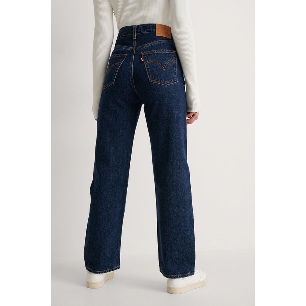Levi's® Premium RIBCAGE STRAIGHT ANKLE JEANS - Picture 15 of 15